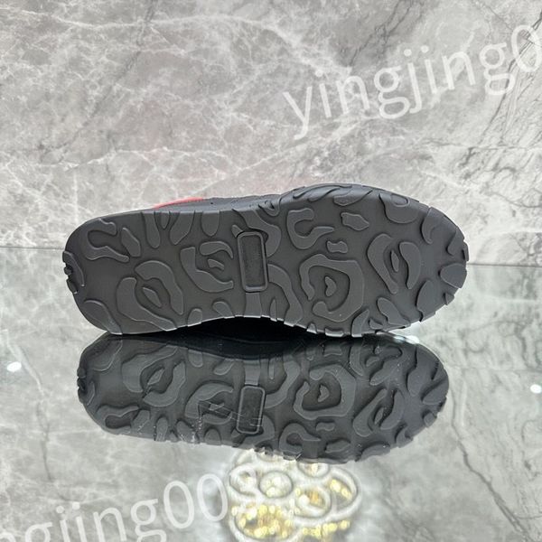 

2023 luxurys designer woman shoe leather lace up men fashion platform sneakers white black mens womens casual shoes
