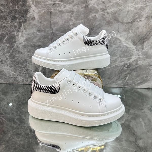 

2023designers sneakers camouflage casual shoes stylist women shoes designer checkered studded flats mesh camo fashion trainers, Black