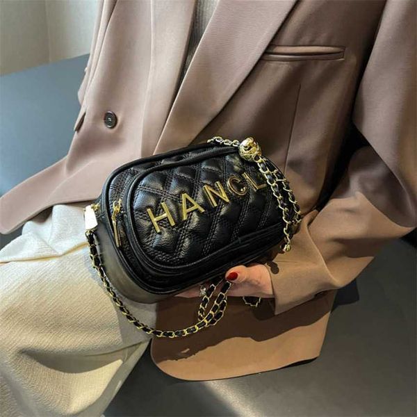 

32% 2023 fashion handbag lingge chain for women's new korean versatile shoulder with small design soft leather and western style crossb