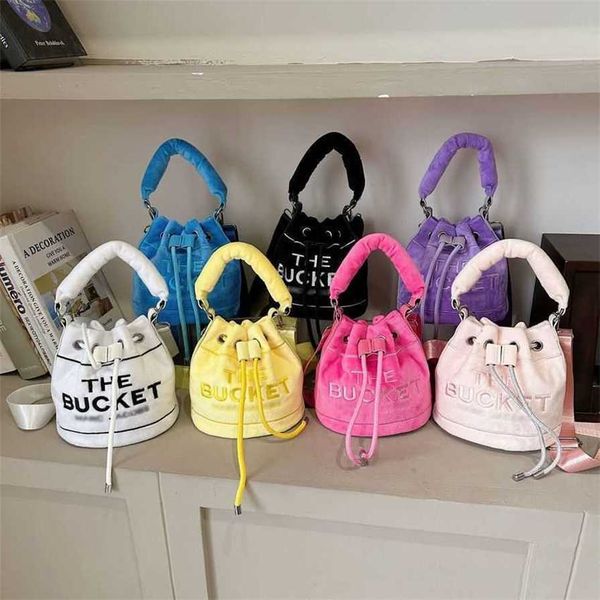 

17% off 2023 handbag autumn new plush handbag versatile fashion women's one shoulder crossbody bag