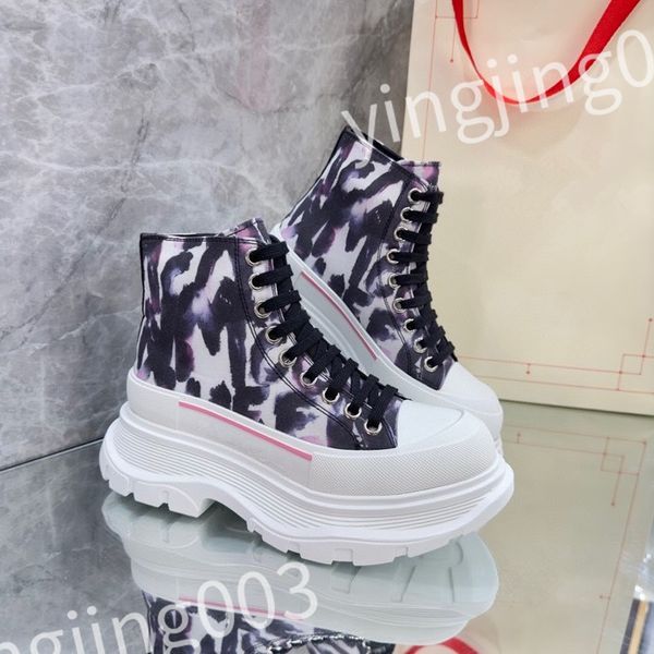 

2023 luxury designer womans shoe leather lace up men fashion platform sneakers white black mens womens casual shoes