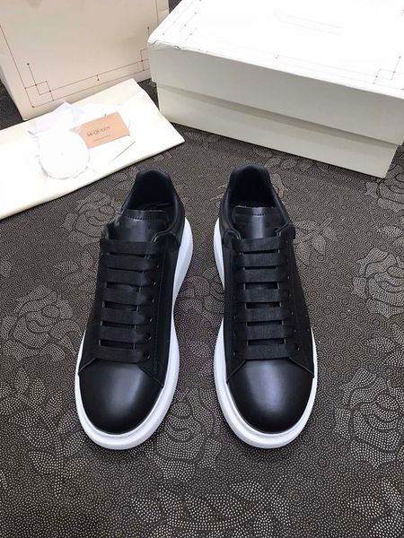 

2023 designer boots sneakers vintage casual shoes men women trainers leather sneaker suede fabric mesh shoe 0426, Black