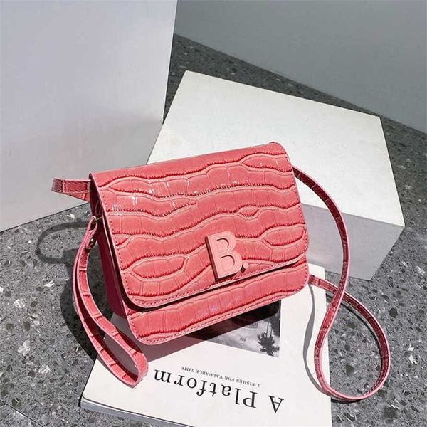 

15% off 2023 fashion handbag new crocodile pattern organ versatile tofu small square women's one shoulder oblique straddle bag