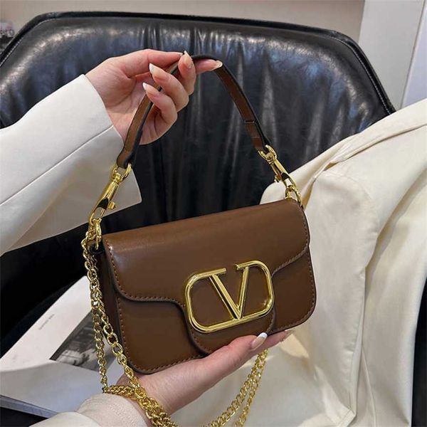 

17% off 2023 fashion handbag women's new simple and fashionable handheld one shoulder crossbody with a texture of foreign style small s