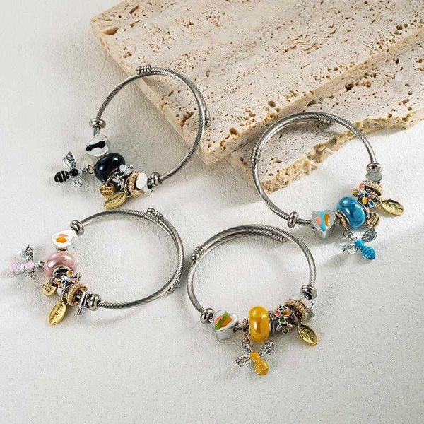 

ornament titanium steel wire adjustable bracelet non fading bee crystal heart wholesale, Golden;silver