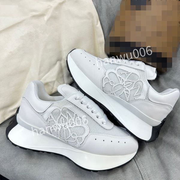 

new women fashion casual shoes sneaker designer running shoes fashion channel sneakers lace-up sports shoes casual classic sneakers2023, Black