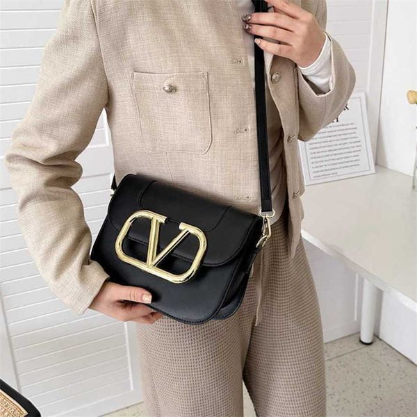 

15% off 2023 handbag wind chain new single room underarm fashion ins crossbody live broadcast women's bag