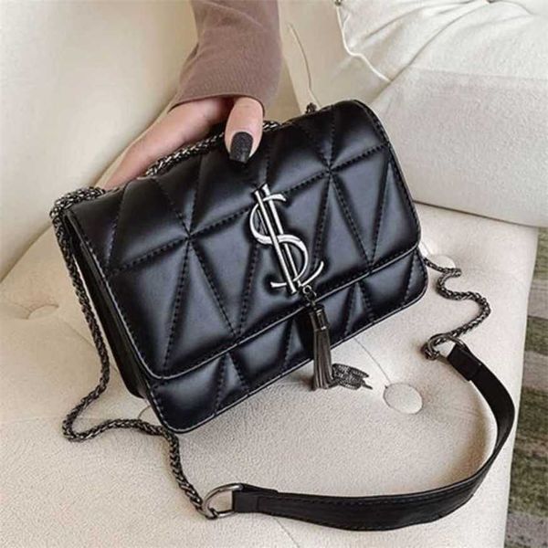 

21% off 2023 fashion handbag french little high new tassel lingge chain small square single shoulder women's bag crossbody