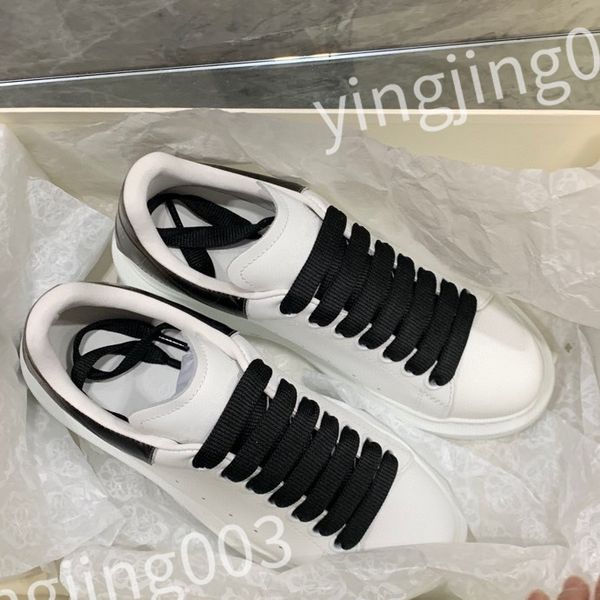 

2023 luxurys men womens fashion casual shoes loafers designer classic rubber platform leisure comfort four seasons shoes, Black