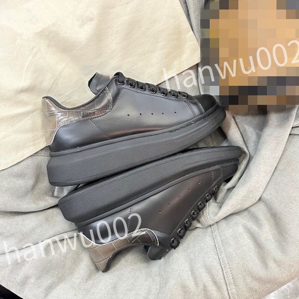

2023 new luxury men shoes office sneakers mens flats designer man running outdoor sports design lady sneaker platform, Black