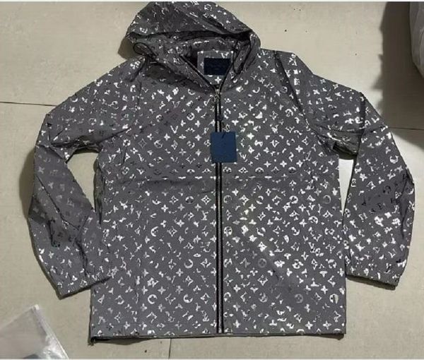 

men's jackets designer mens jacket spring and autumn windrunner tee fashion hooded sports windbreaker casual zipper jackets clothing ne, Black;brown