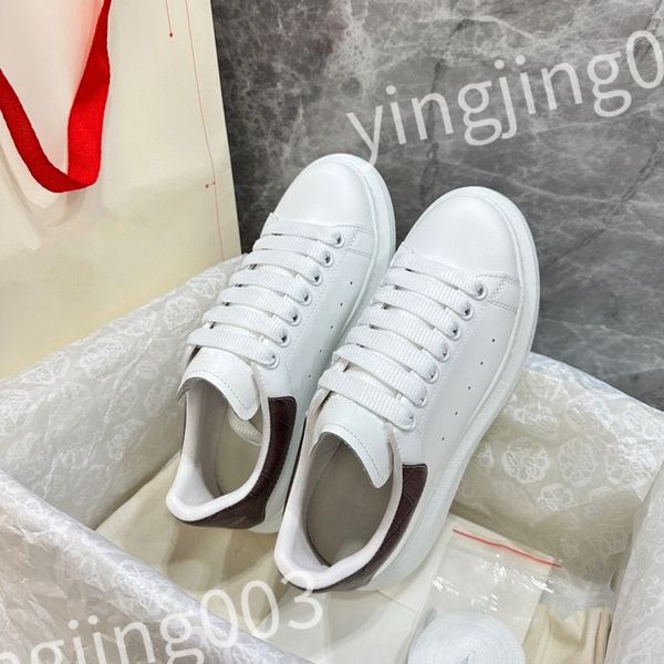 

2023 r womens sports shoes genuine leather casual shoes men's sports shoes black white lacing four seasons shoes