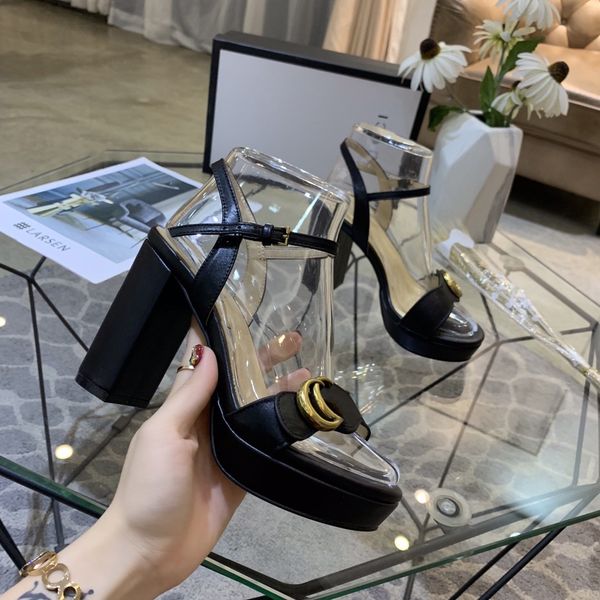 

2023 designer luxury high heels women sandals metallic laminate leathers flat middle high heel sandal summer beach wedding shoe dress shoes, Black