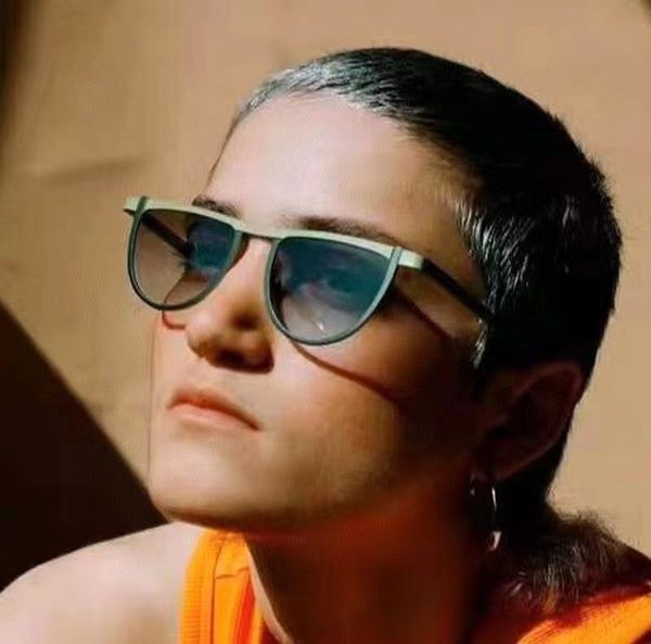 

designer sunglasses for women light color retro semicircle uv resistant sunglasses, White;black