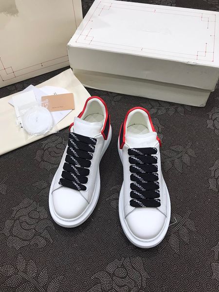 

2023 r woman shoe leather lace up men fashion platform sneakers white black mens womens casual shoes 0426