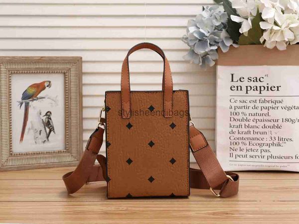 

stylisheendibags designer bag designer bag petit sac plat totes bag empreinte supple grained leather double handle by the pool handbag handb