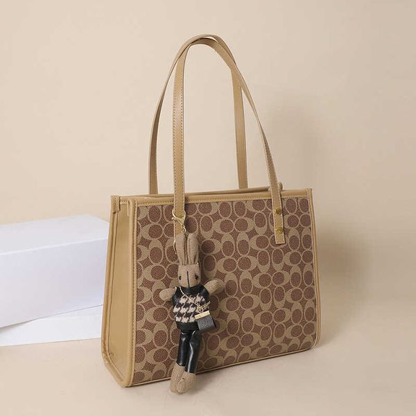 

50% off 2023 handbag new women's printed shoulder large capacity fashion tote bag for trendy women