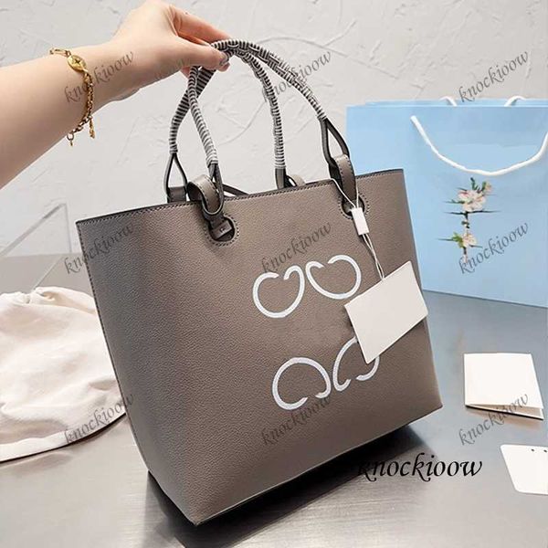

minimalist designer simple atmosphere tote bag retro fashion classic shopping bag woven carry handle combined with leather large capacity ha