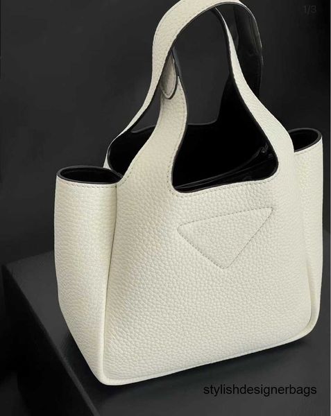 

shoulder bags 2023 designer pra shourlder bags spring and summer new vegetable basket mini tote bag bucket bag triangle small bag women bag