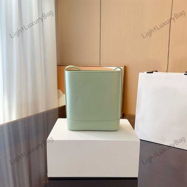 

Designer Bucket Bag for Women Spring Summer Travel Bags Large Capacity Crossbody Purse Fashion Mirror Quality Shopping Tote Classic 2023, Style4