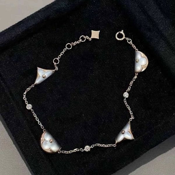 

bangles carved bracelet luxury designer bracelet fashion womens hand gold bracelet gold shell master face jewelry seiko franc craft fadeless, Black