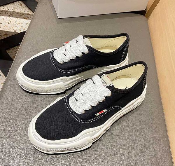 

maison mihara yasuhiro dissolved shoes mmy men's and women's canvas shoes thick sole low classic pure black and white board shoes