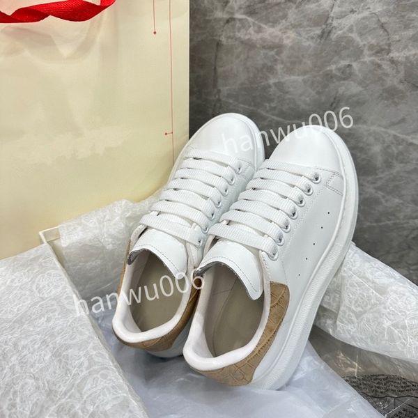 

2023new designer shoes women luxury designer sneaker lace up genuine leather sneakers fashion women casual designer sneaker, Black