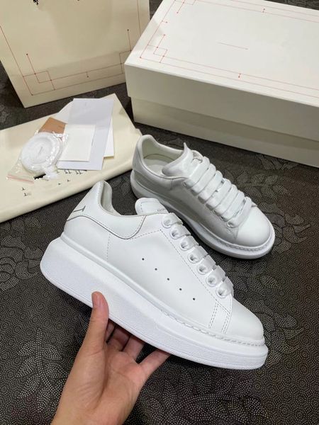 

designer womens sports shoes genuine leather casual shoes men's sports shoes black white lacing four seasons shoes 0426
