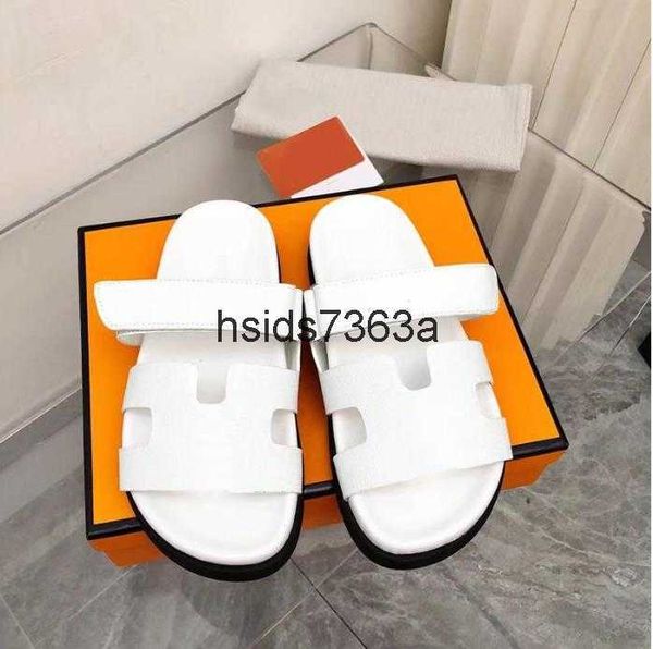

2022 designer chypre h slippers oran sandals leather flat fashion flip-flops men women classic luxury slippers size 35-45, Black