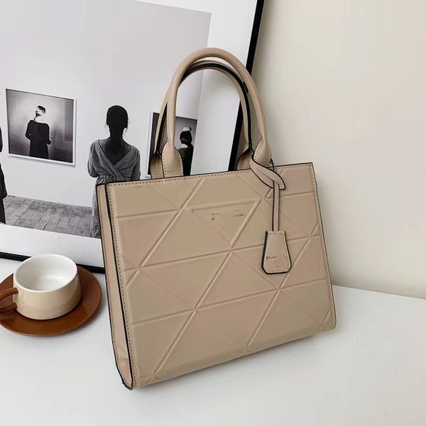 

2023 new fashion handbag large capacity single shoulder crossbody bag manufacturer direct sales