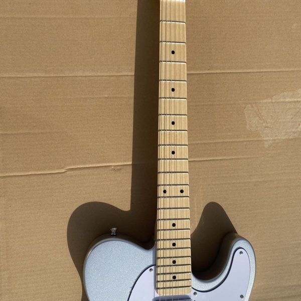 

factory customization new silver electric guitar, good feel and sound basswood