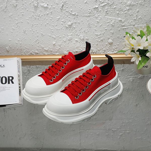 

new luxury designer woman shoe leather lace up men fashion platform sneakers white black mens womens 0426