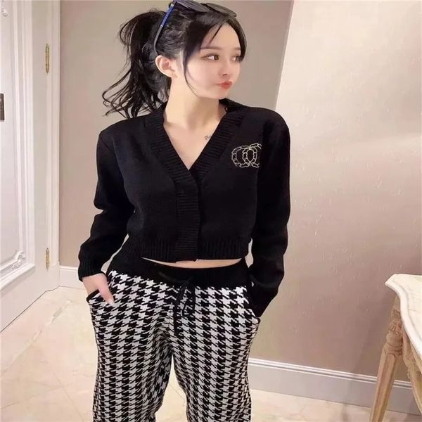 

women's sweaters blouse new spring new heavy embroidery v collar show thin cardigan coat female, White;black