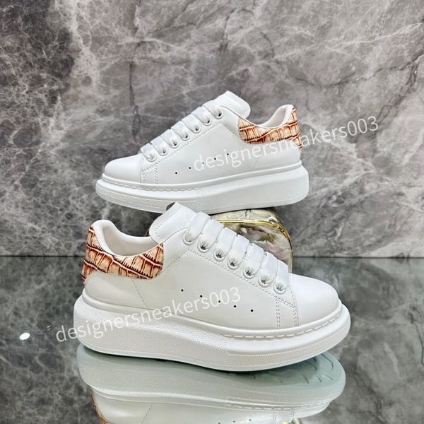 

new womens brand casual shoes classic dirty shoes mid double height bottom trainers leather glitter golden quality2023, Black