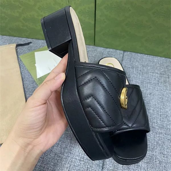 

summer thick soled sandals womens designer shoes leather comfortable outdoor beach slippers rubber shoe shoes soles, Black