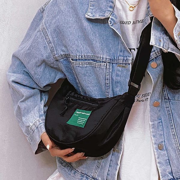 

solid color crossbody bags for women 2023 trend half moon small female messenger nylon waterproof casual shoulder woman 230512