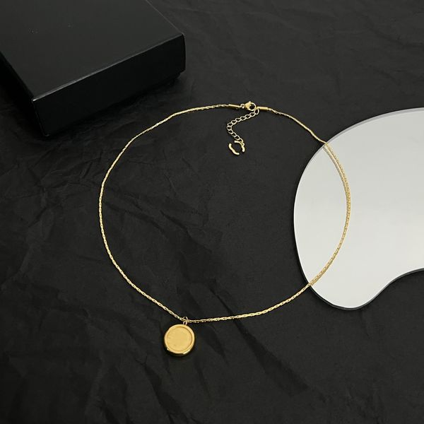 

luxury designer letter ccity pendant necklaces multi colors women channel necklace chain jewelry accessories 20 style ax8f, Silver