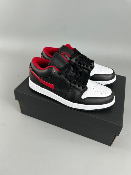 

jumpman 1s low white toe basketball shoes black fire red white mens woman designer shoes sports sneakers