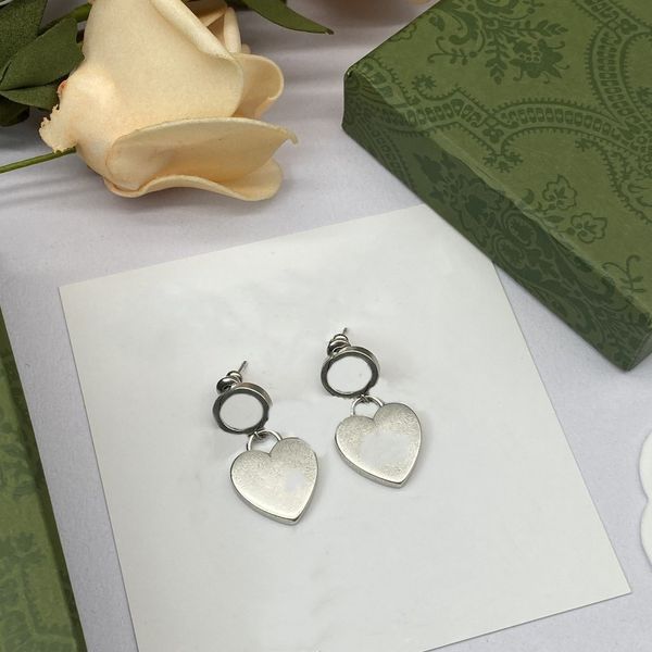 

designer's elegant ggsity earrings fashionable charm high-quality jewelry, Golden;silver