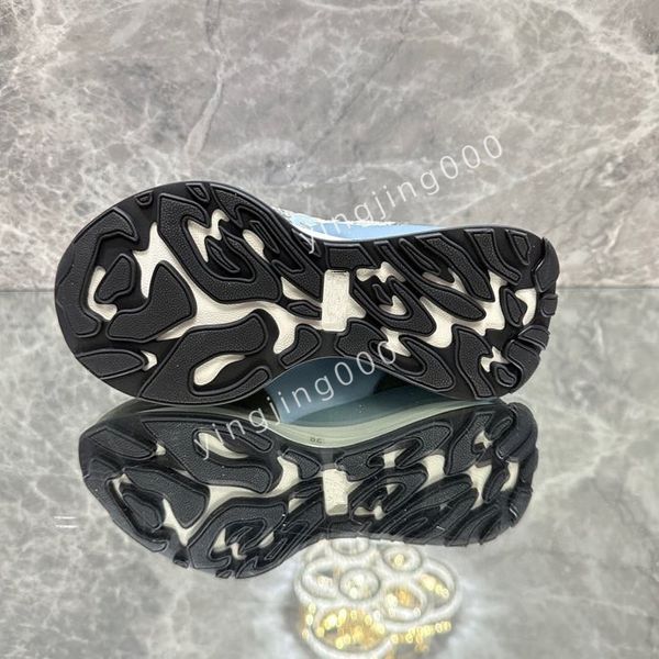 

2023new designers sneakers camouflage casual shoes stylist womens mens shoes designer checkered studded flats mesh fashion trainers, Black