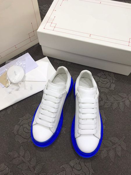 

2023 r womens sports shoes genuine leather casual shoes men's sports shoes black white lacing four seasons shoes 0426
