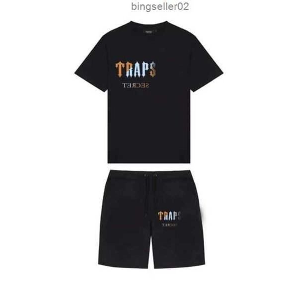 

plus size womens boho clothing mens t-shirts trapstar t shirt designer shirts print letter luxury black and white grey rainbow color summer, Gray