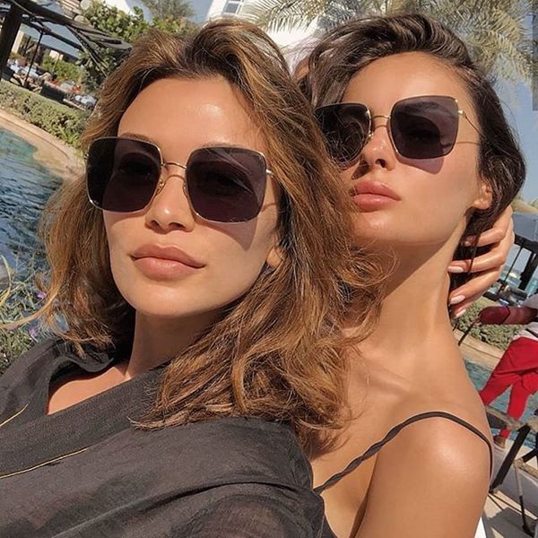 

sunglasses ocean color lens vintage square sunglasses woman mirror female brand design metal frame circle glasses mans 230511, White;black