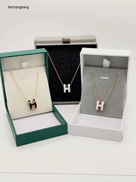 

luxury h ermes designer necklace light luxury h letter pendant female french minority high sense design collar chain titanium steel non fadi, Black