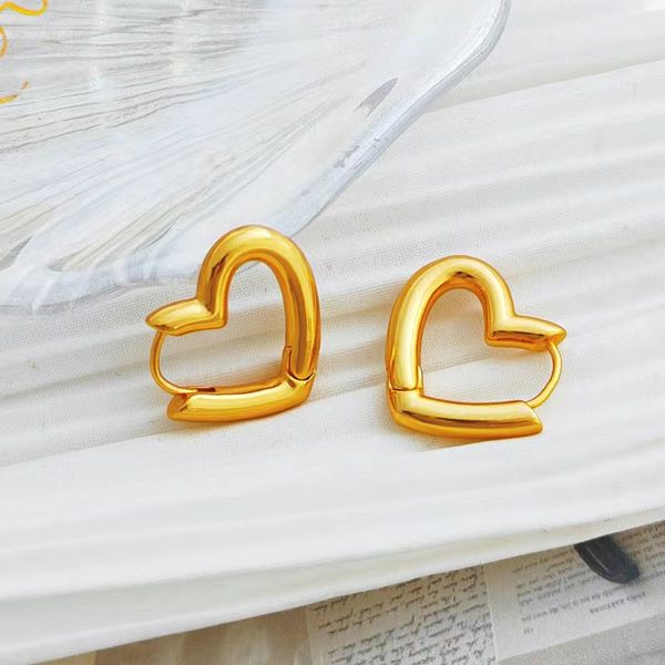 

2023 new 18k designer stainless steel earrings women's new charm valentine's gift jewelry party day birthday, Golden;silver