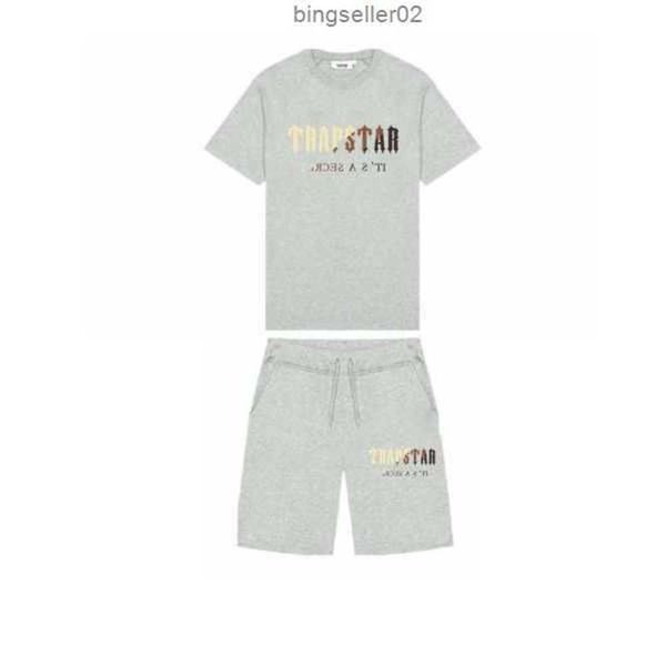 

tshirts summer printed cotton tshirt sets streetwear tracksuit men's sportswear trapstar t shirts and shorts suitsf6u5, Gray