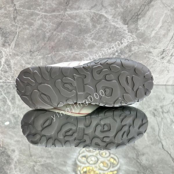 

fashion designers sneakers camouflage casual shoes stylist mens women shoes checkered studded flats mesh trainers2023, Black