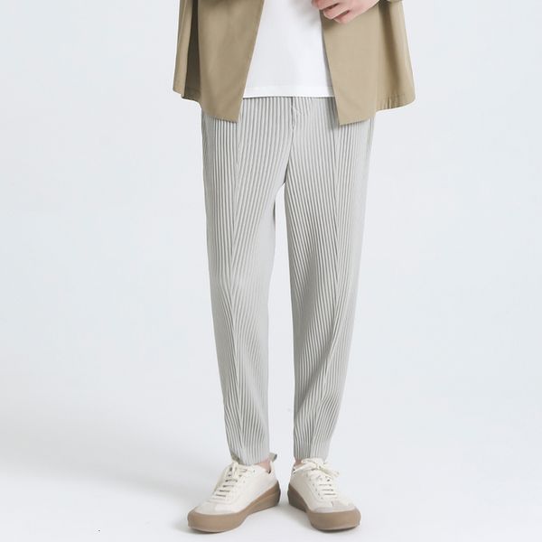 

men's pants miyake pleated men's high waist casual suit pants designer clothes elastic waist pants pencil pants 230512, Black