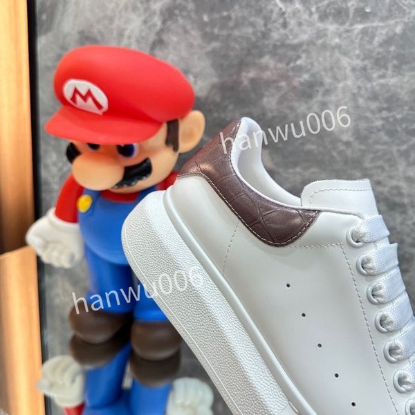 

mens luxury designer sneaker lace up genuine leather sneakers fashion women casual designer sneaker2023, Black