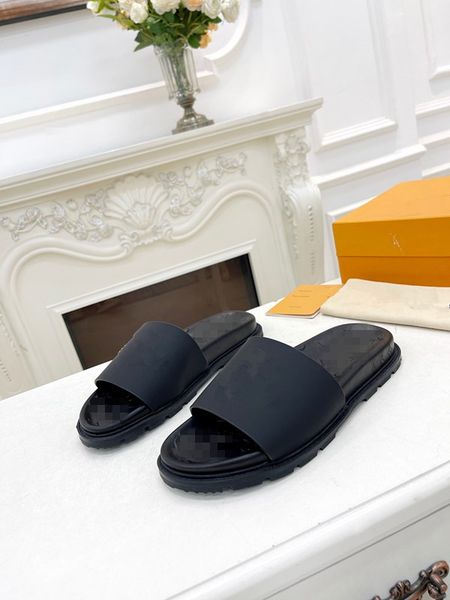 

famous brand beach slippers classic flat heel summer designer fashion flops leather lady slides women shoes l 0426, Black